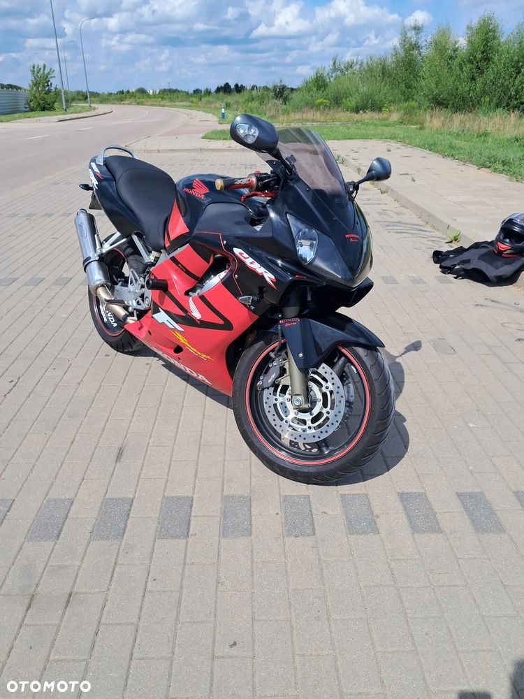 Honda CBR - 2