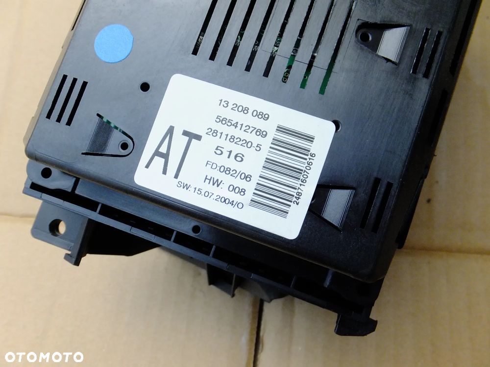radio cd mp3 wyświetlacz opel zafira b 13188461 13208089 - 4