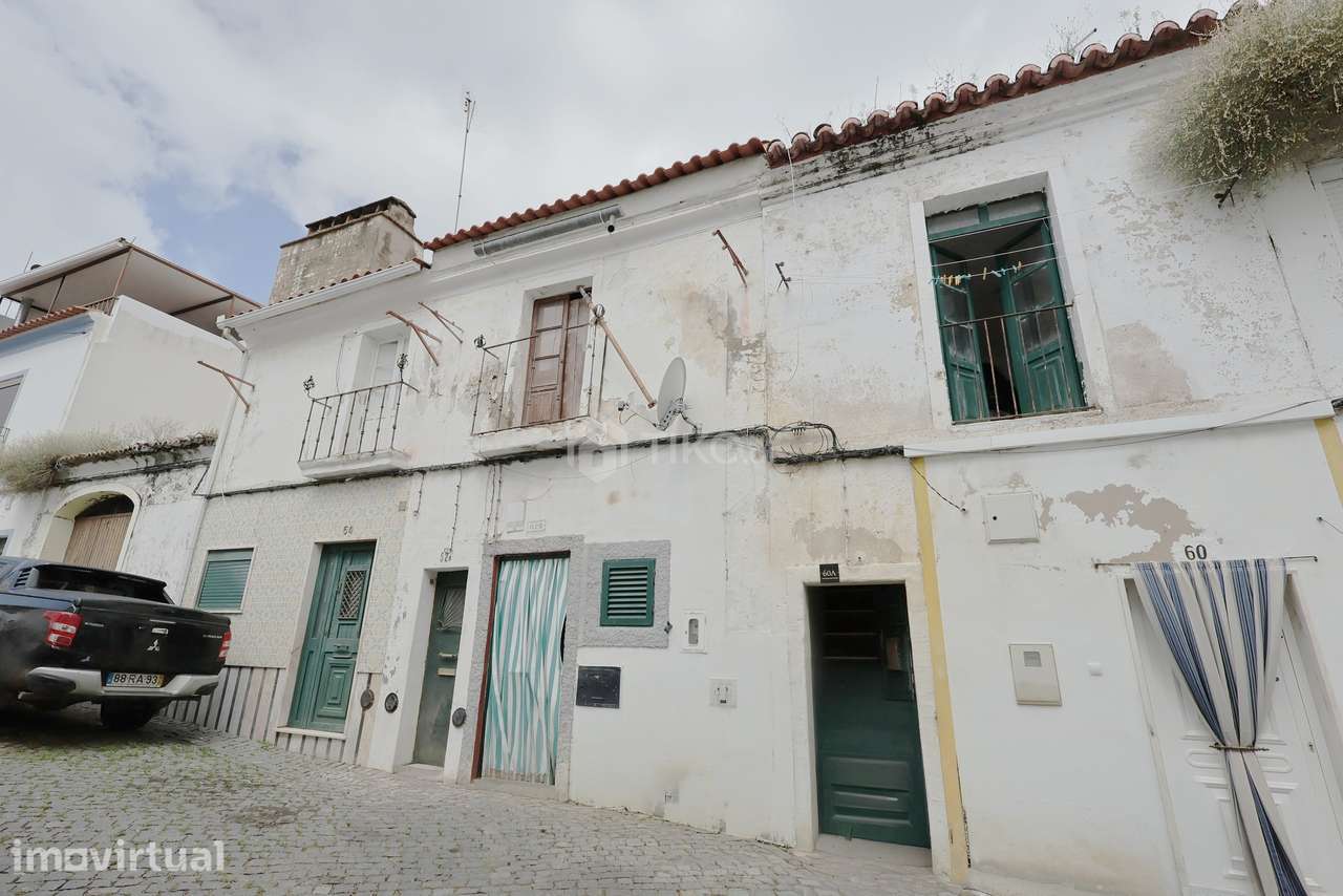 MORADIA T3 EM CAMPO MAIOR — INVESTIMENTO COM POTENCIAL - Grande imagem: 4/24