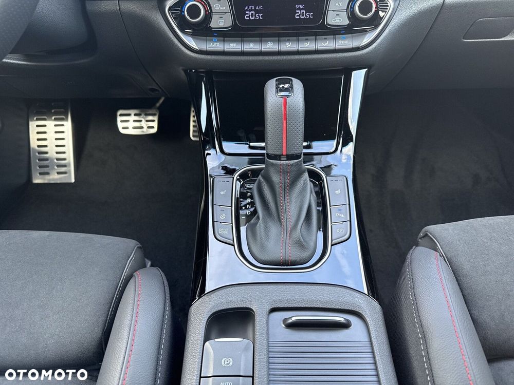 Hyundai i30 - 16