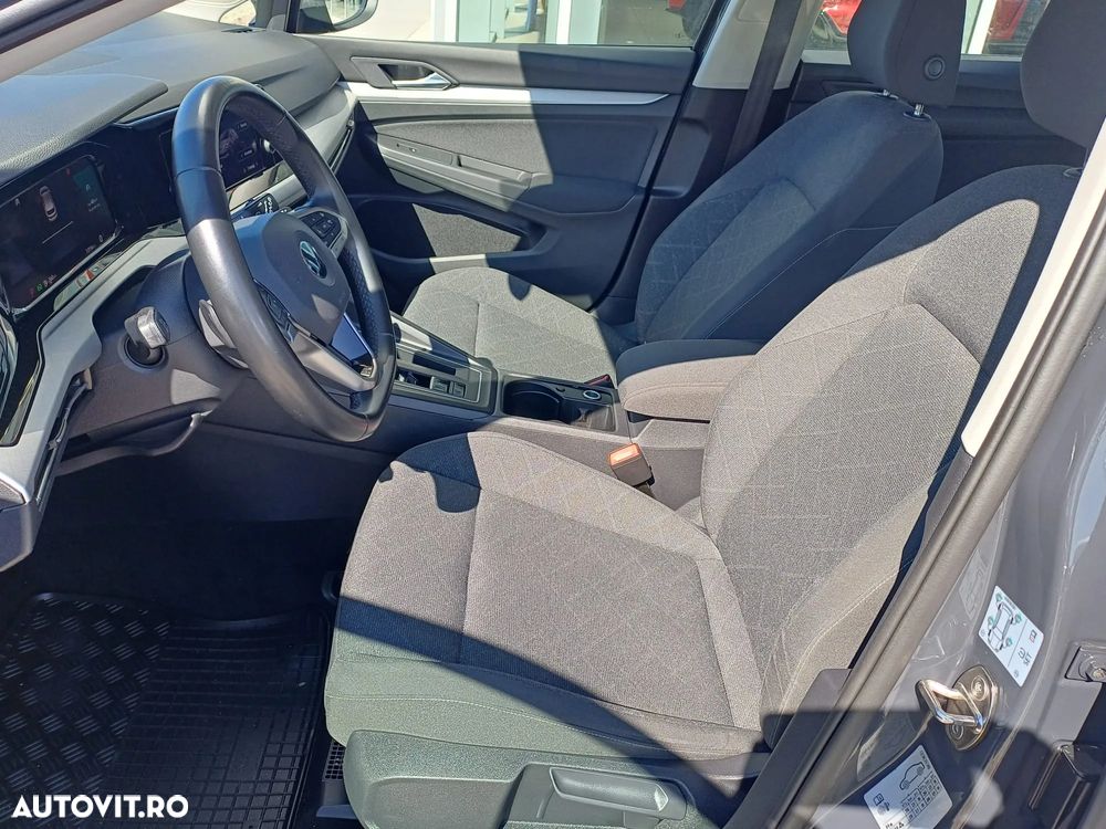 Volkswagen Golf 1.5 eTSI ACT DSG MHEV Life - 9