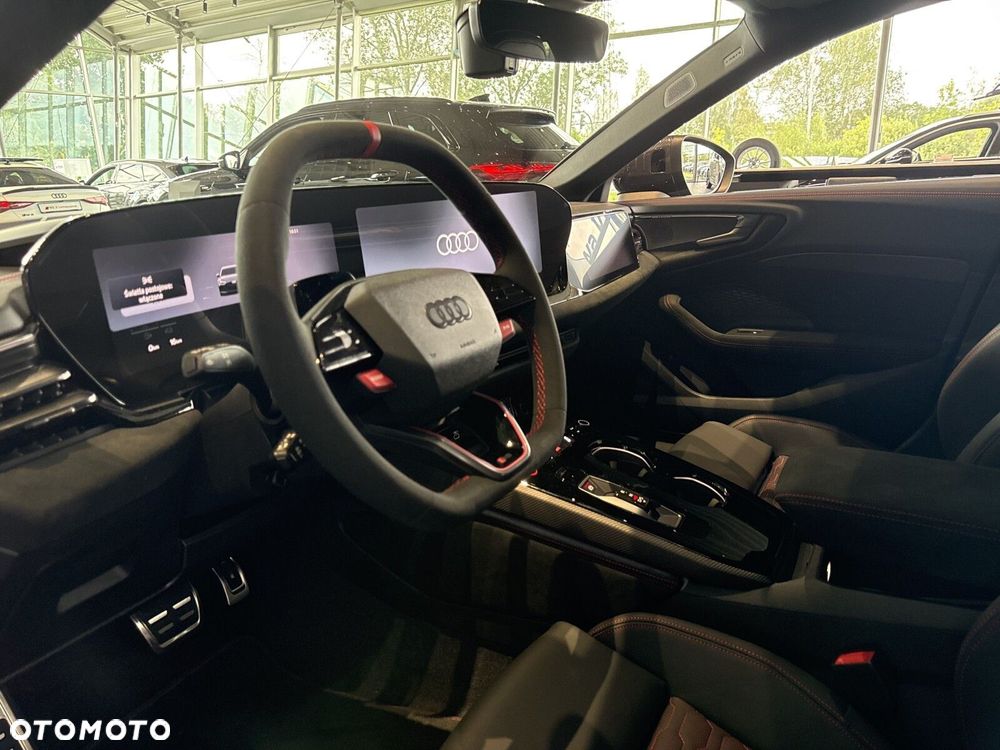 Audi RS5 Avant - 10