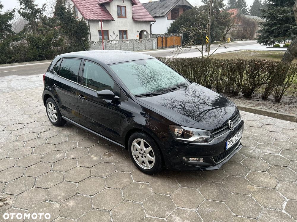 Volkswagen Polo 1.4 Highline - 1