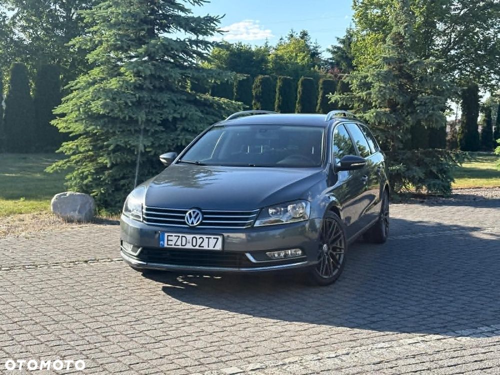 Volkswagen Passat - 16