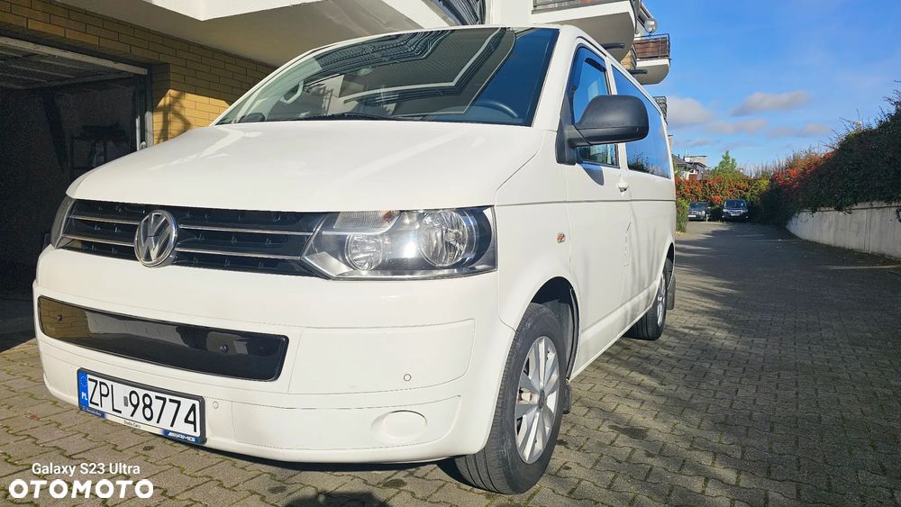 Volkswagen Caravelle L1 Comfortline - 2