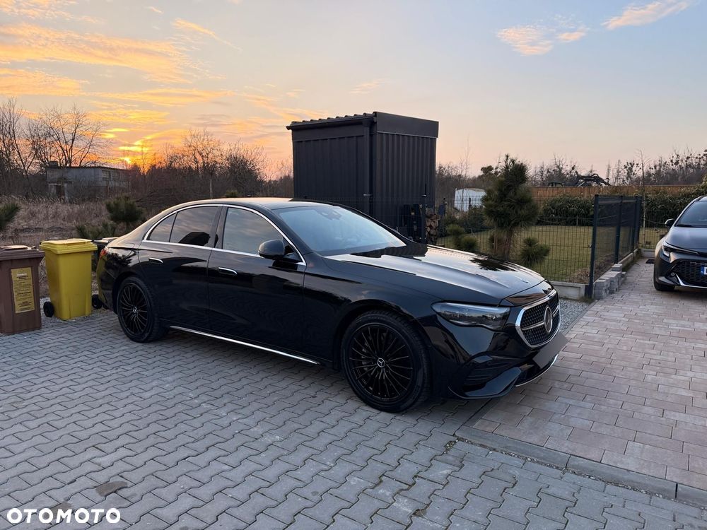 Mercedes-Benz Klasa E 300 de PHEV 4-Matic AMG 9G-Tronic - 1