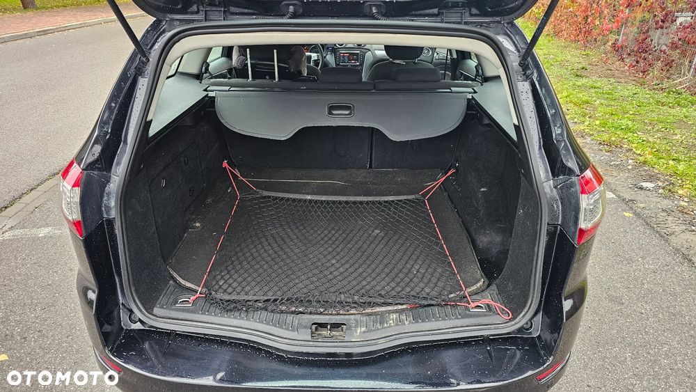 Ford Mondeo - 10
