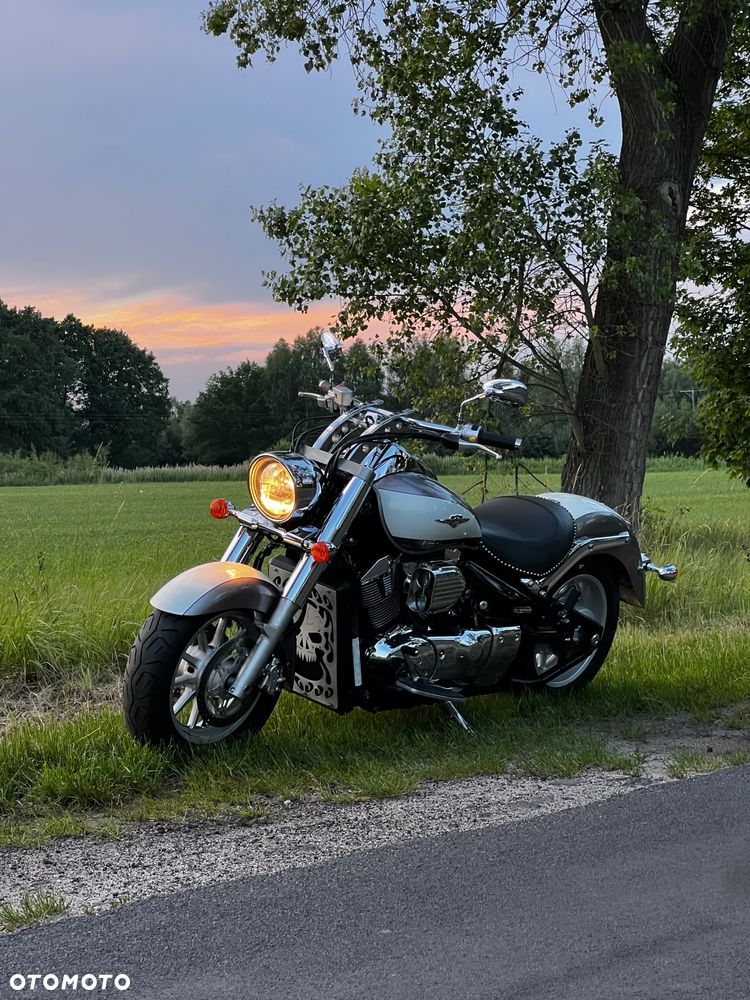 Suzuki Intruder - 20