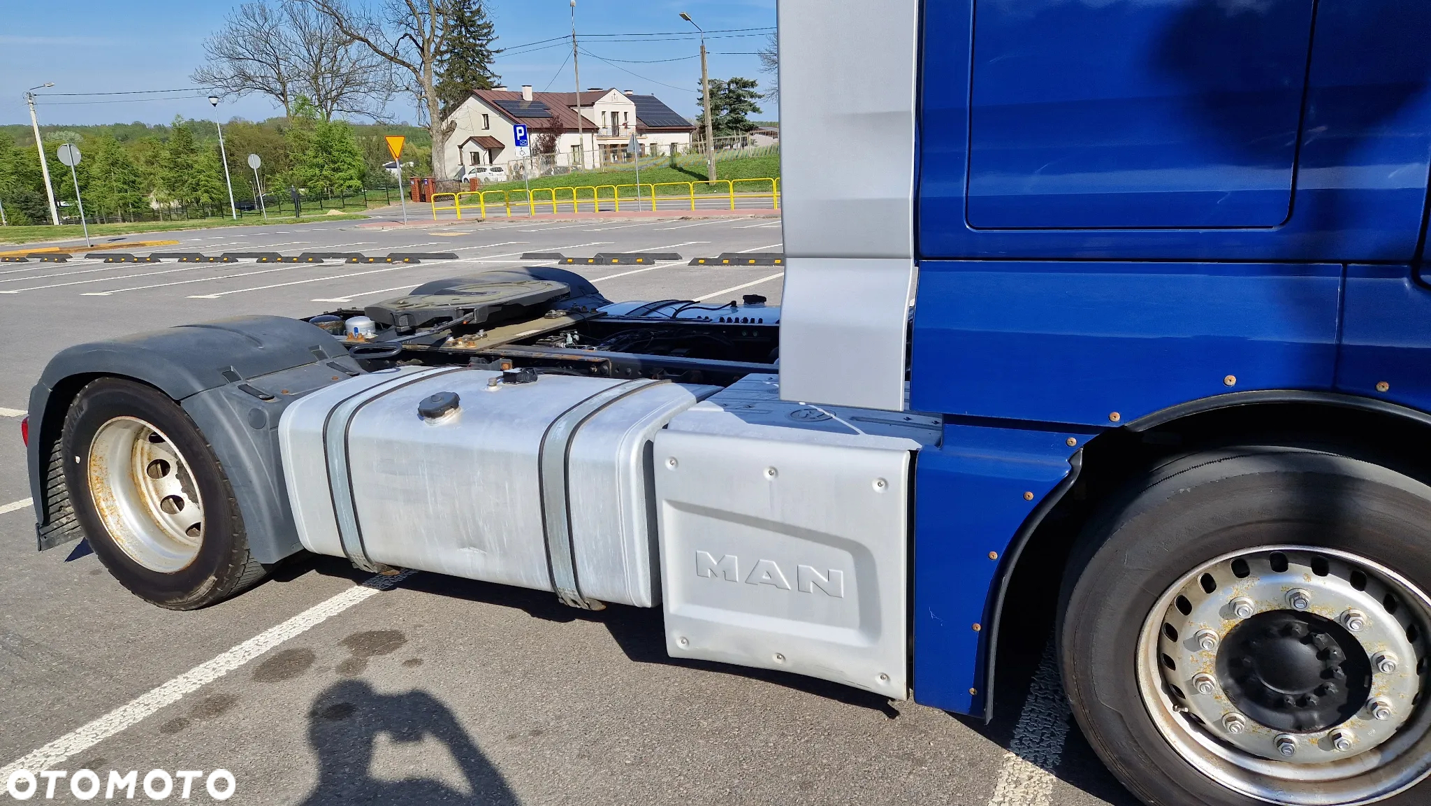 MAN TGX 460 Lift  Lowdeck z Niemiec  dwa zbiorniki - 19