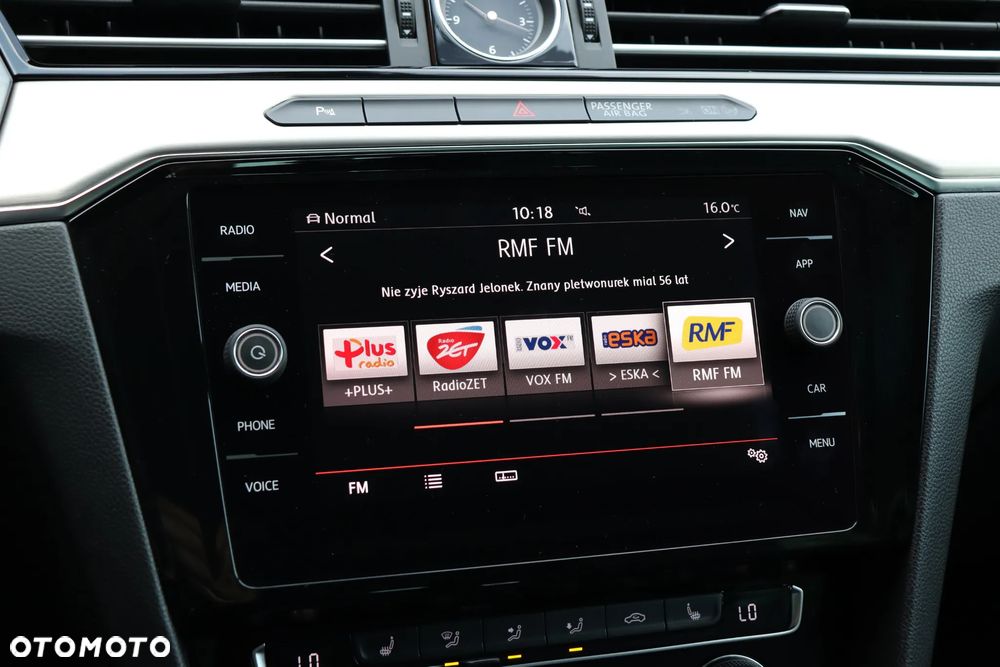 Volkswagen Passat 2.0 TDI (BlueMotion Technology) DSG Highline - 23