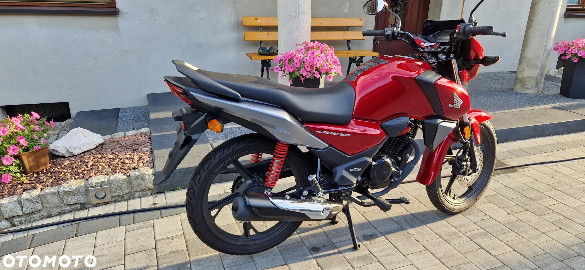 Honda CBF - 13