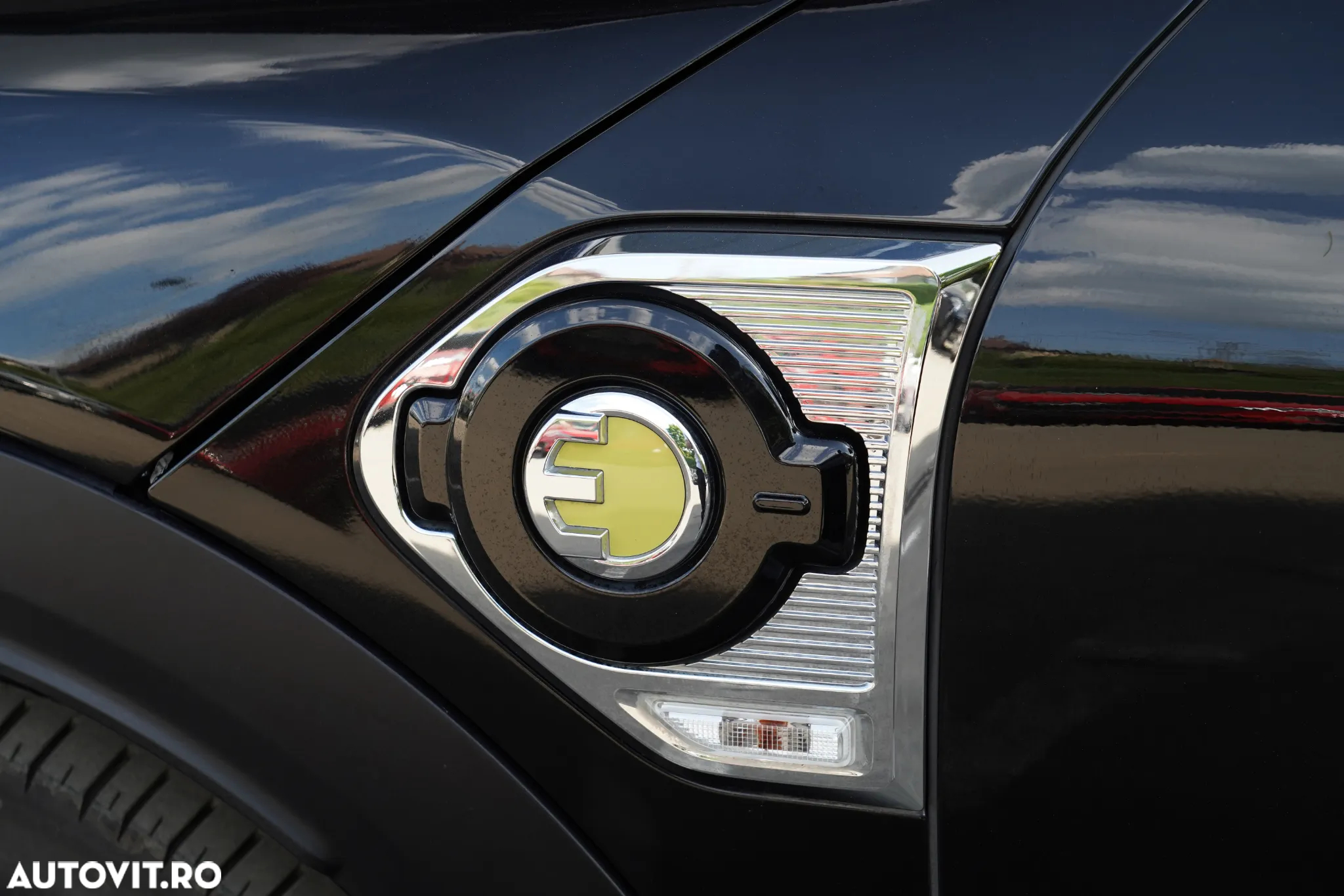 Mini Countryman Cooper S E ALL4 AT - 17