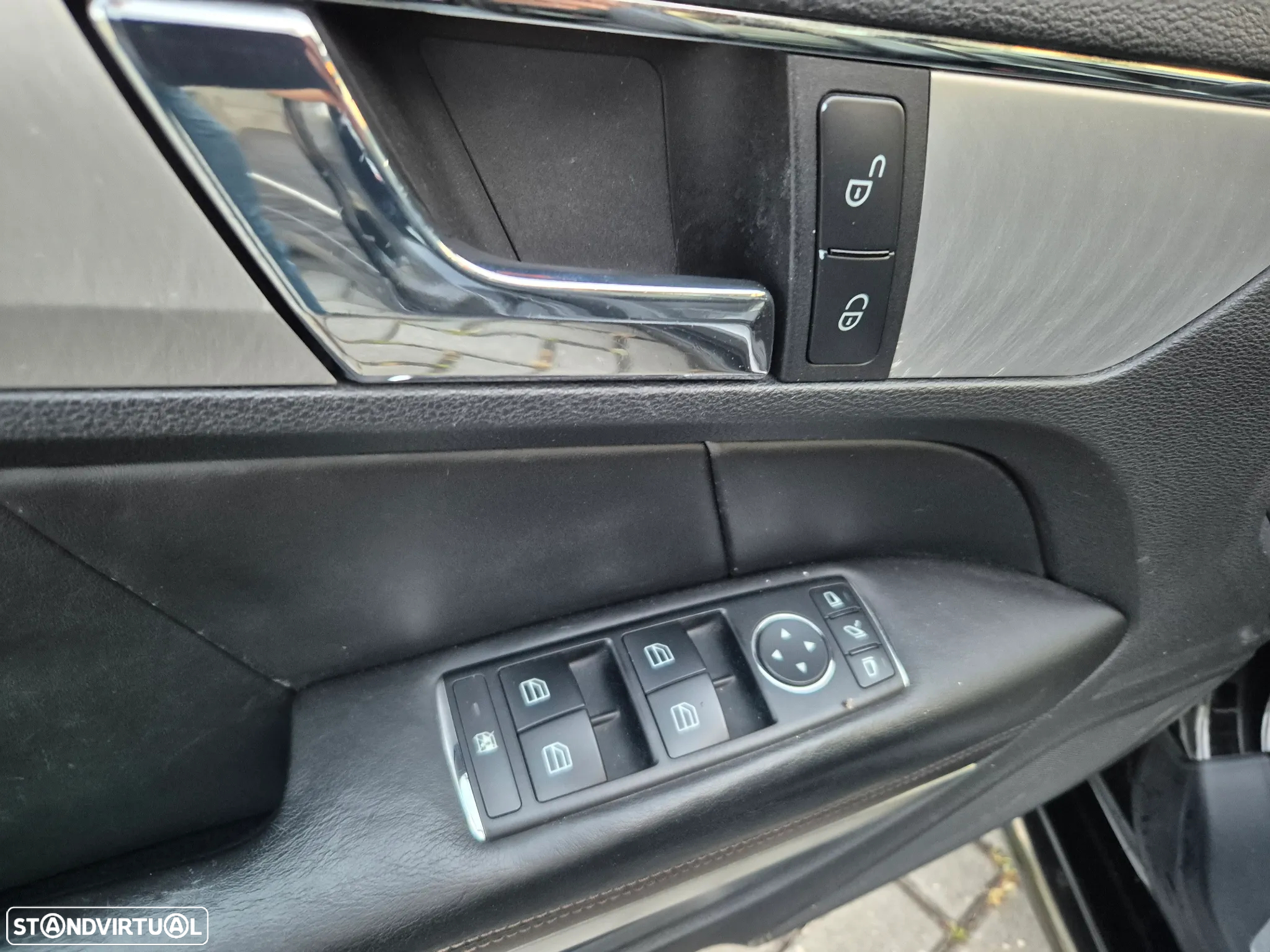 Mercedes-Benz E 250 CDi Avantgarde BlueEfficiency - 11