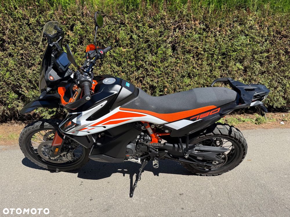 KTM Adventure 790 - 19