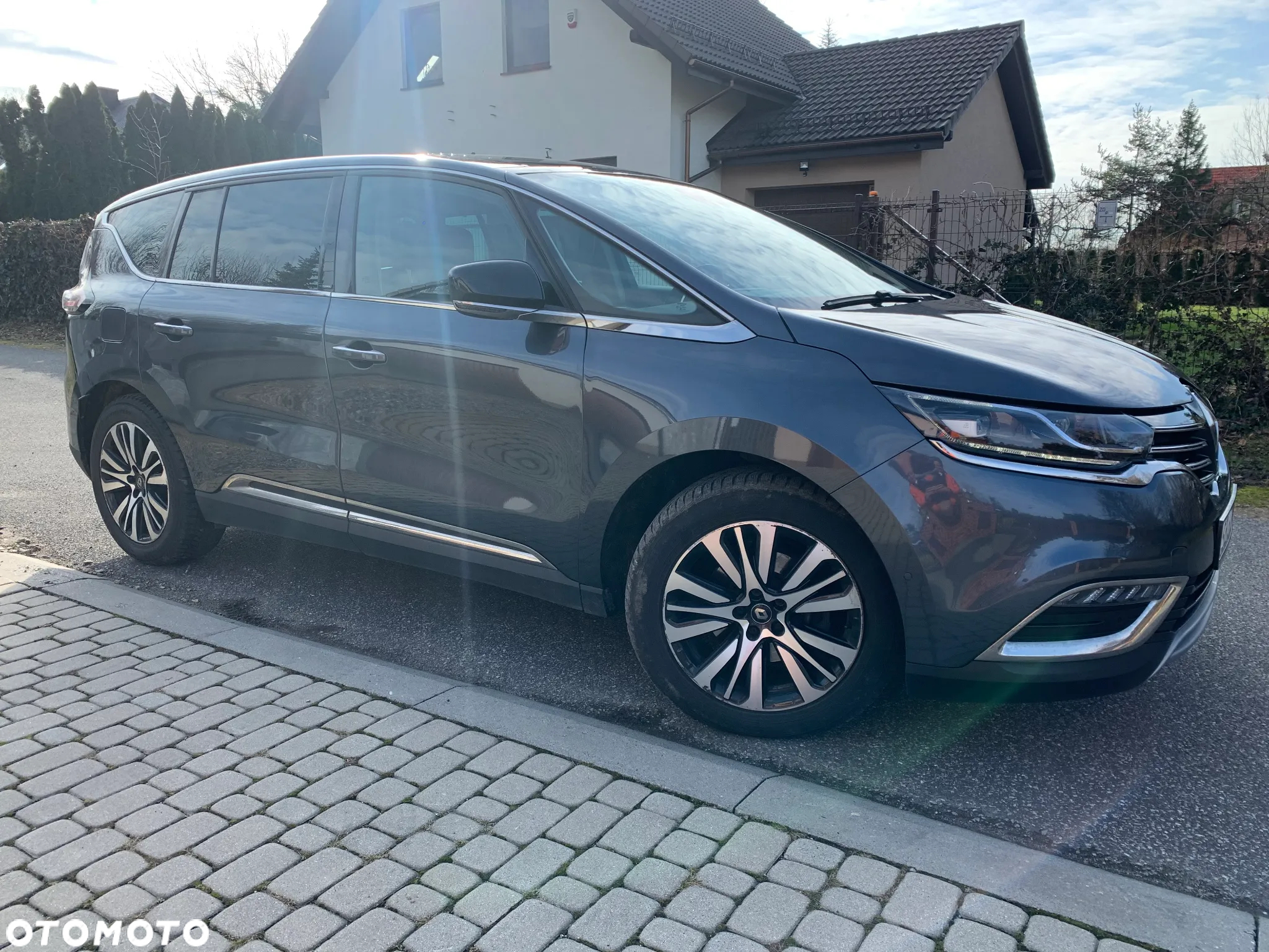 Renault Espace 1.6 dCi Energy Initiale Paris EDC 7os - 3