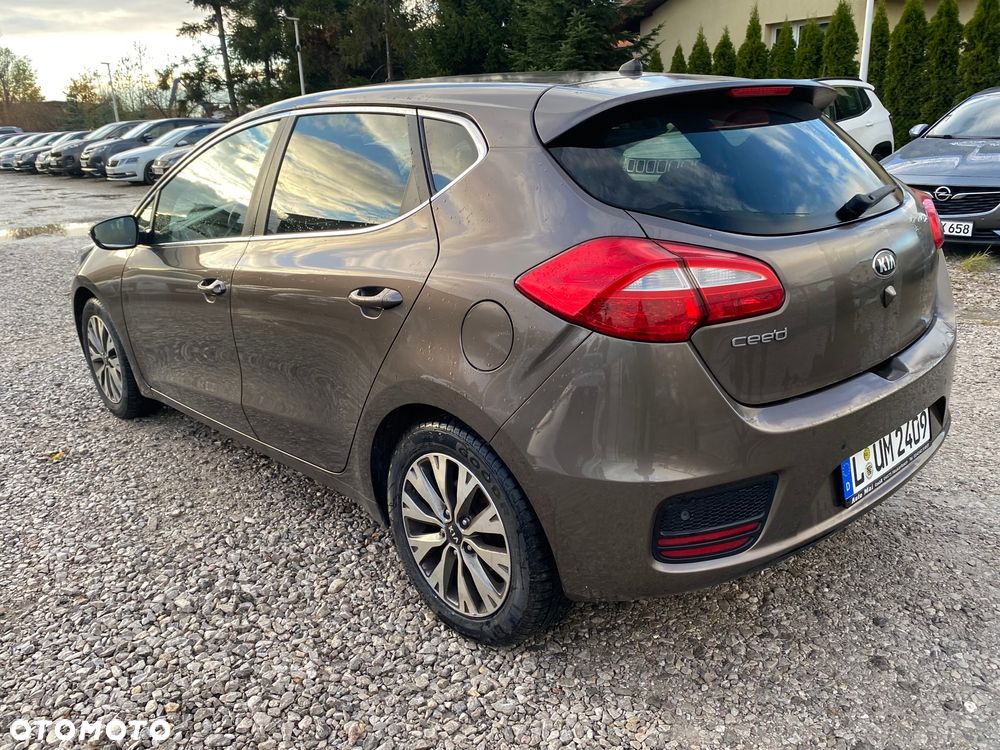 Kia Ceed 1.4 CVVT Attract Plus - 4