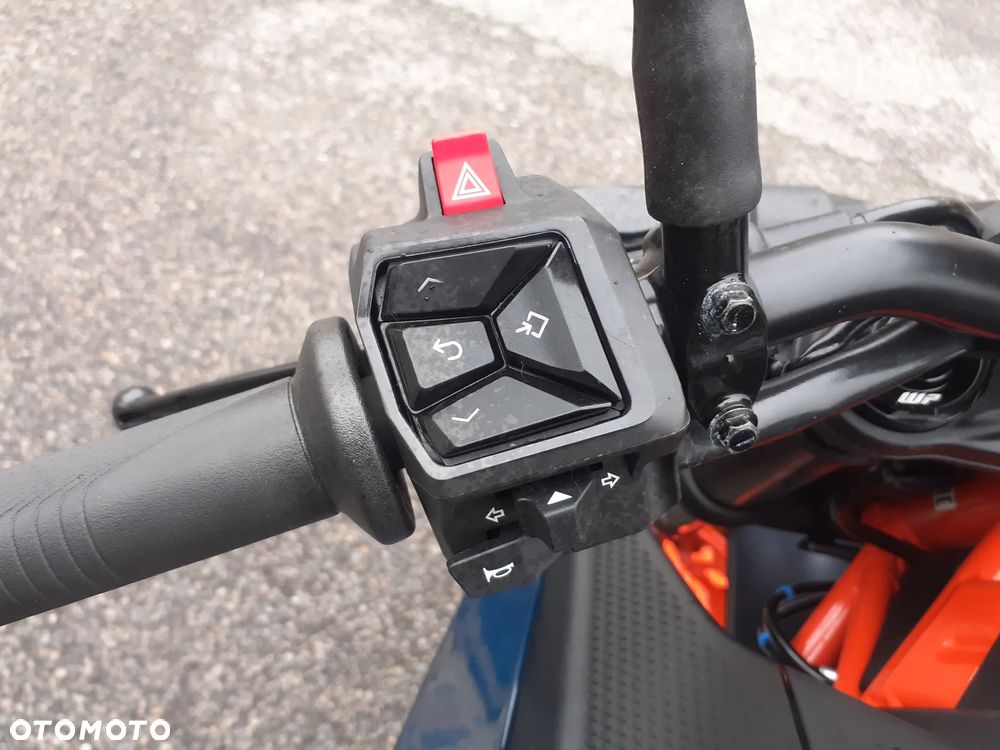 KTM Duke 390 - 13