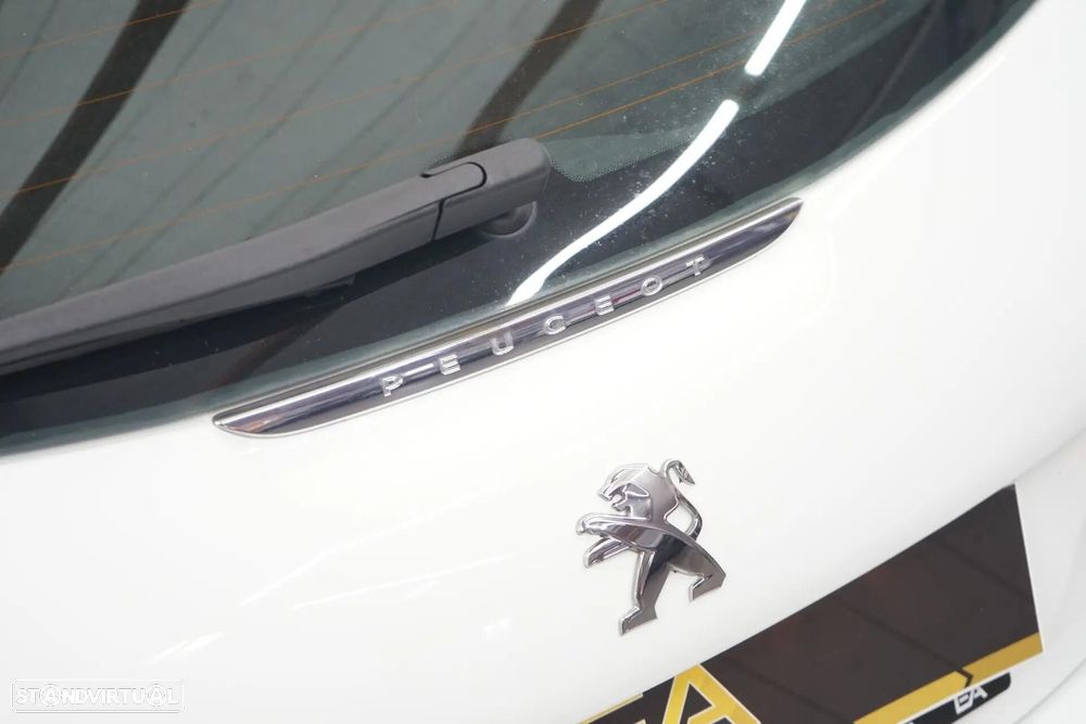 Peugeot 208 1.0 PureTech Access - 12
