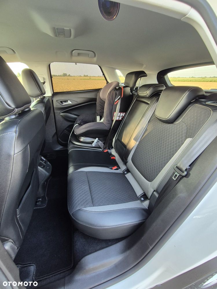 Opel Grandland X 1.5 CDTI Enjoy S&S - 13
