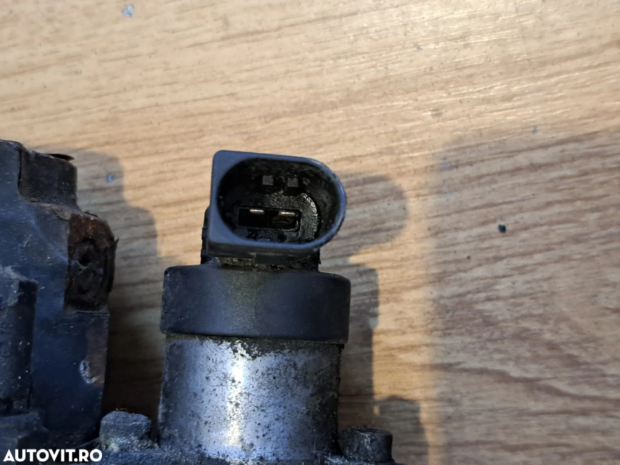 Pompa inalta presiune injectie diesel motorina originala Mercedes W211 W220 W203 W209 W639 2.2cdi 2.7cdi 3.2cdi - 5