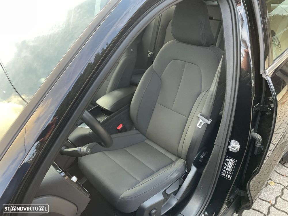 Volvo XC 40 1.5 T4 PHEV Inscription - 25