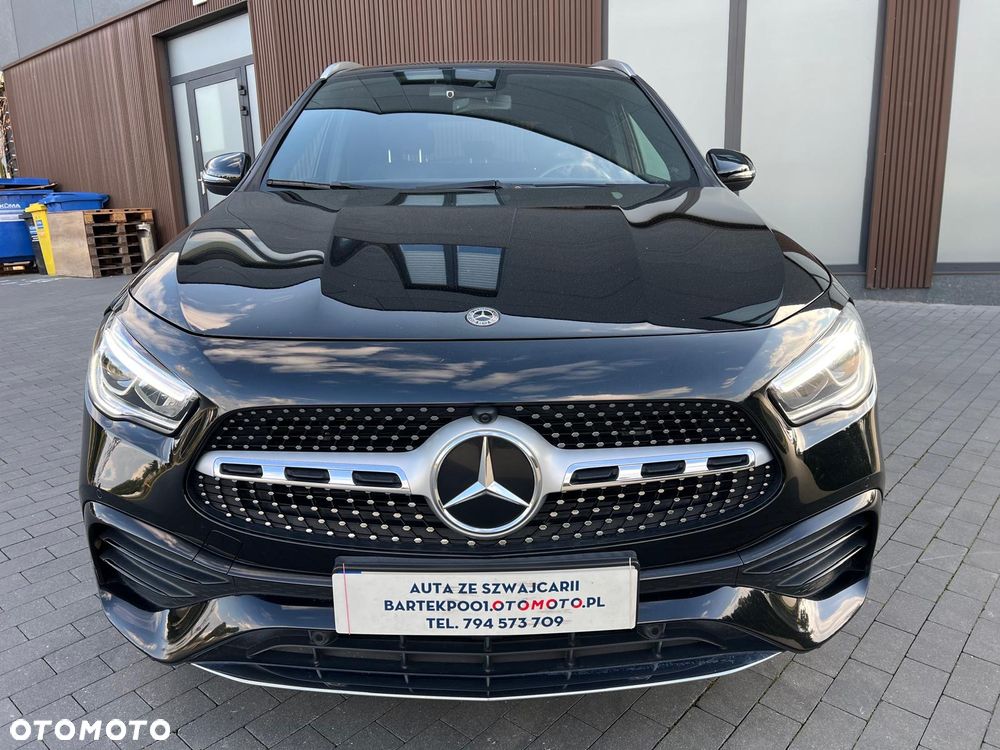Mercedes-Benz GLA 200 d AMG Line - 13