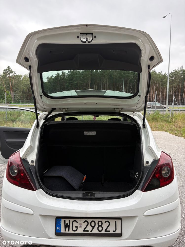 Opel Corsa 1.7 CDTI Cosmo - 31