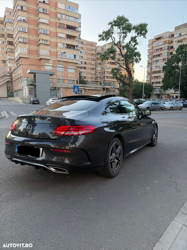Mercedes-Benz C 300 9G-TRONIC AMG Line Plus - 7