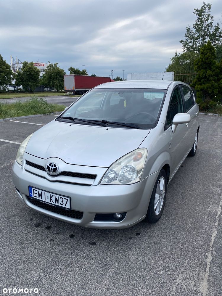 Toyota Corolla Verso 1.8 Prestige + 7os - 2