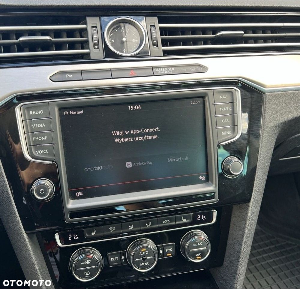 Volkswagen Passat 1.8 TSI BMT Highline DSG - 24