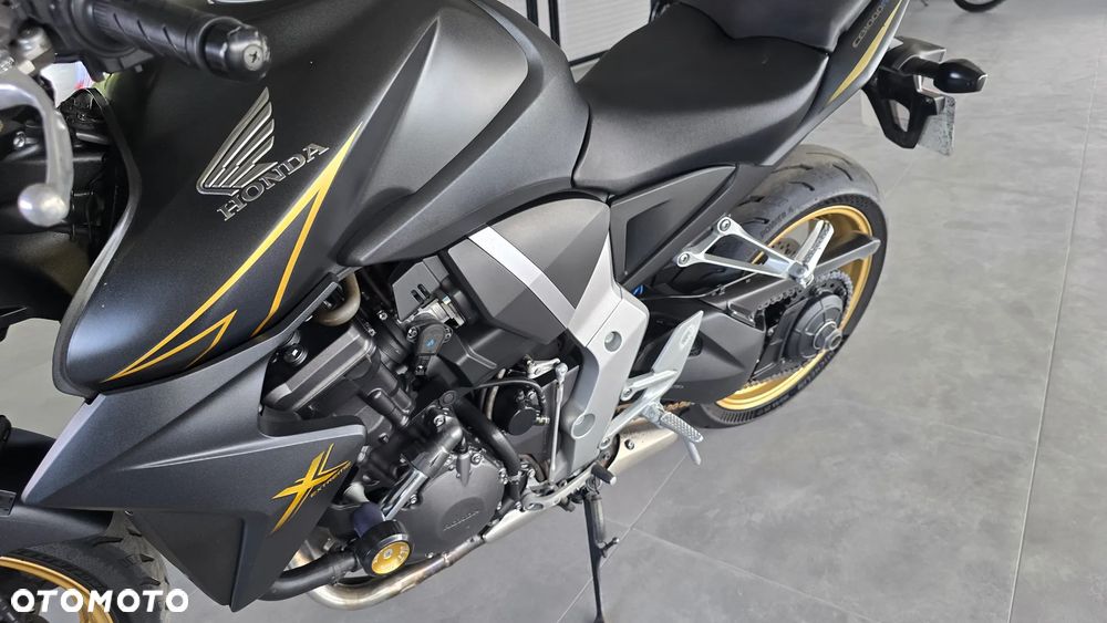 Honda CB - 7