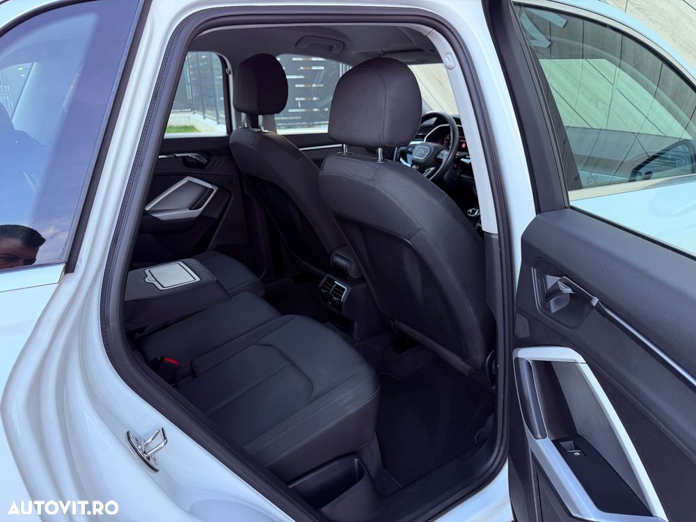Audi Q3 35 TDI S tronic Advanced - 12