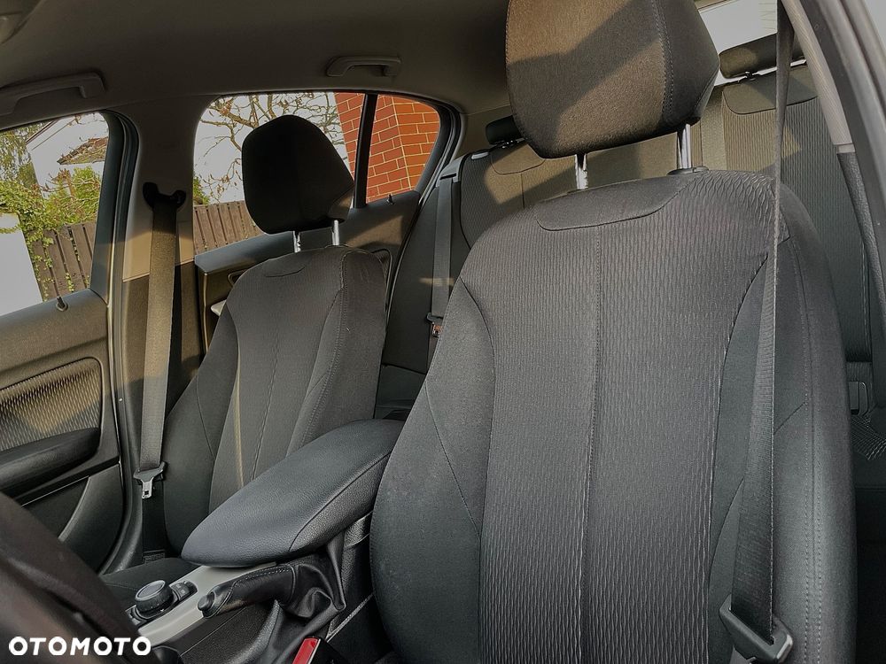 BMW Seria 1 118i GPF Advantage - 32