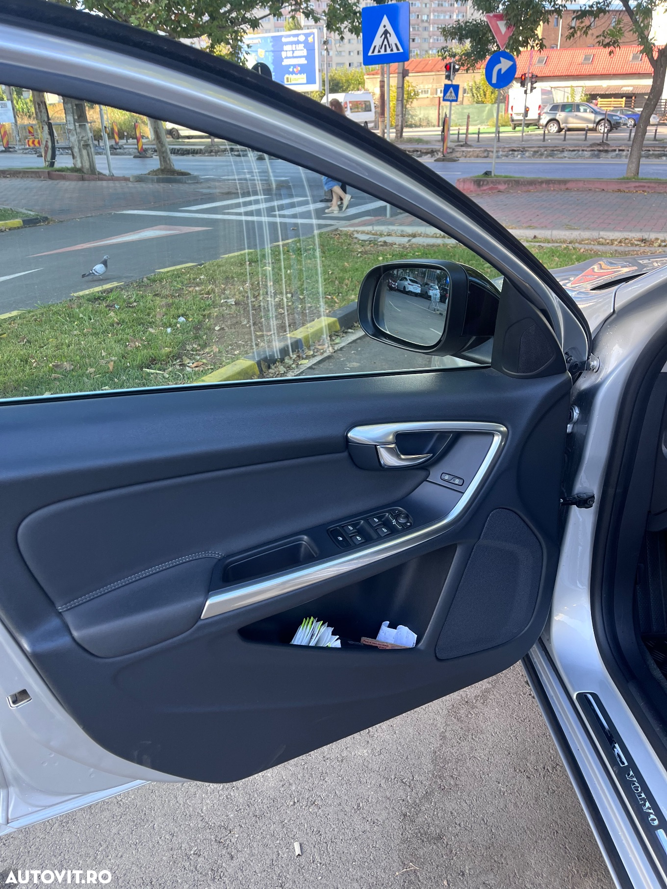 Volvo V60 D3 Momentum - 10