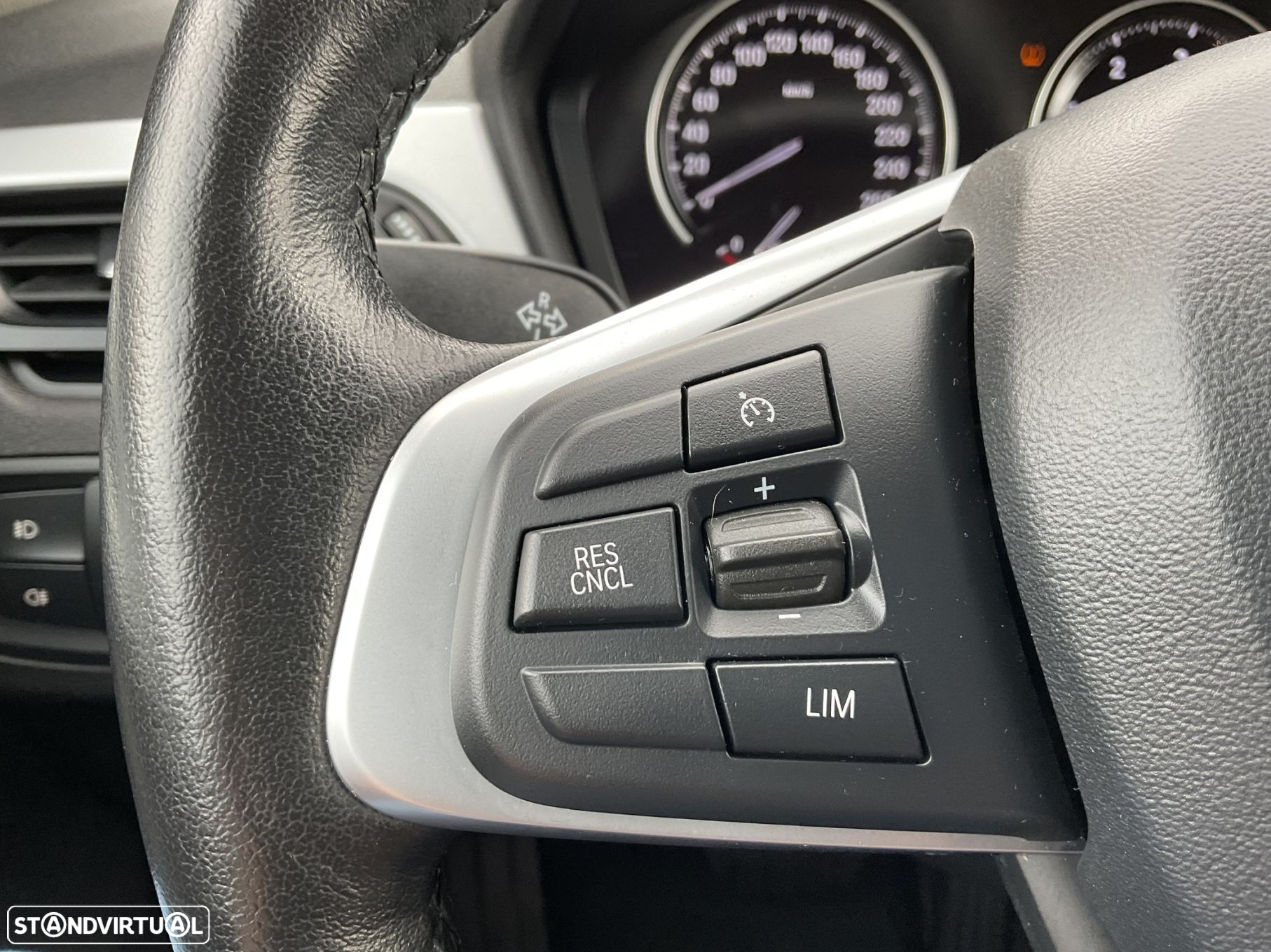 BMW X1 16 d sDrive Auto - 46