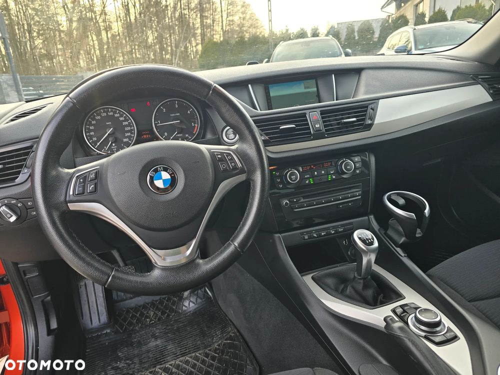BMW X1 xDrive18d xLine - 34