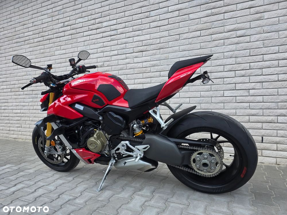 Ducati Streetfighter V4 - 4