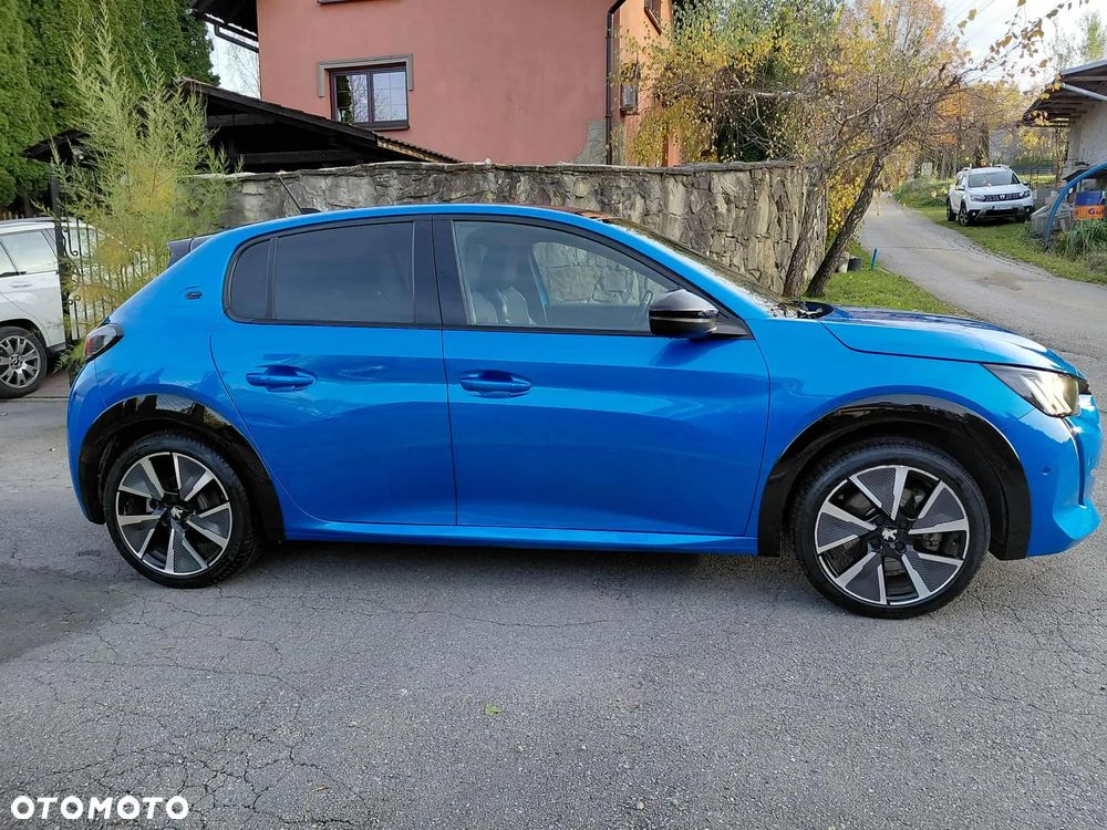 Peugeot 208 e-208 GT Line - 31