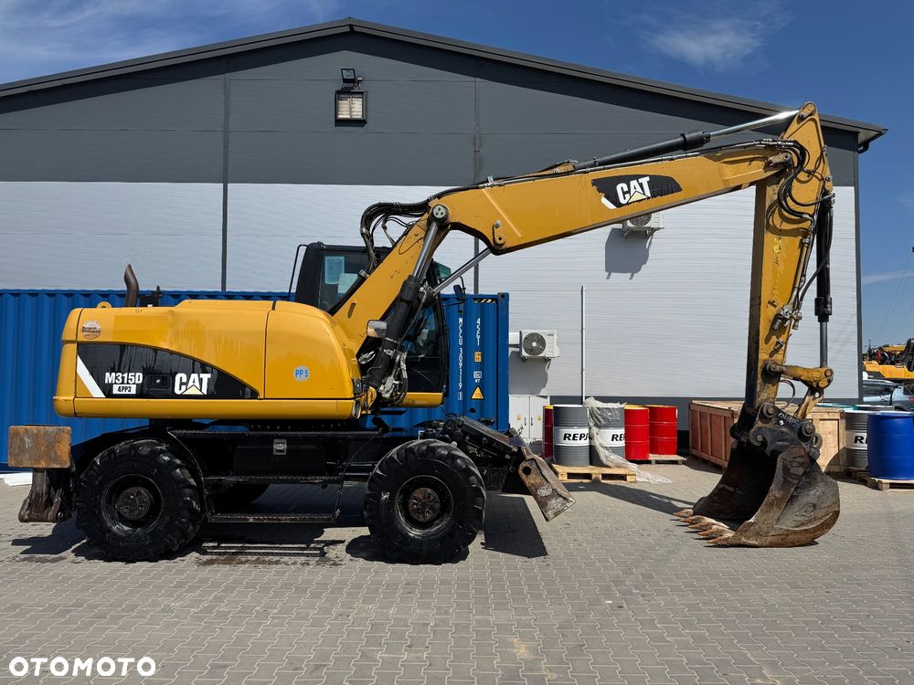 Caterpillar M315D 17000kg