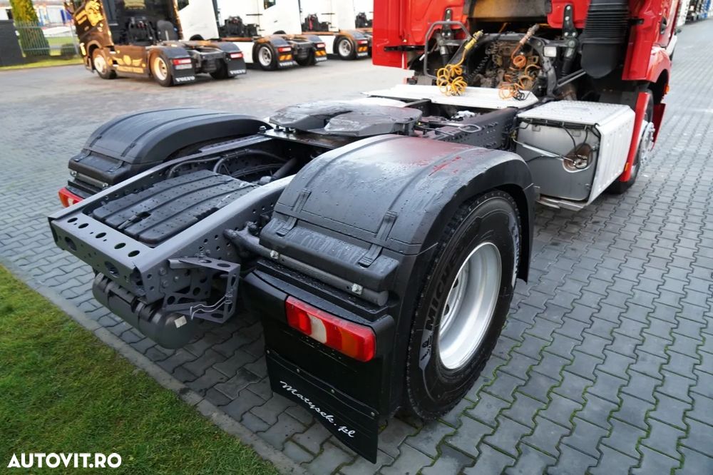 Mercedes-Benz ACTROS 1845 / STREAM SPACE - 15