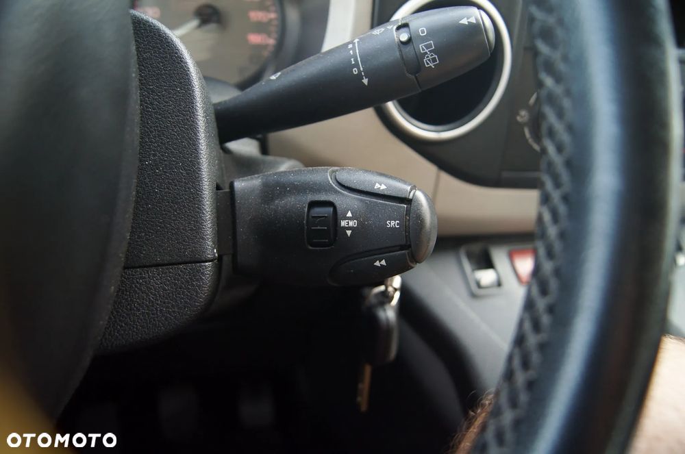 Peugeot Partner e-HDi FAP 92 Stop&Start Active - 24