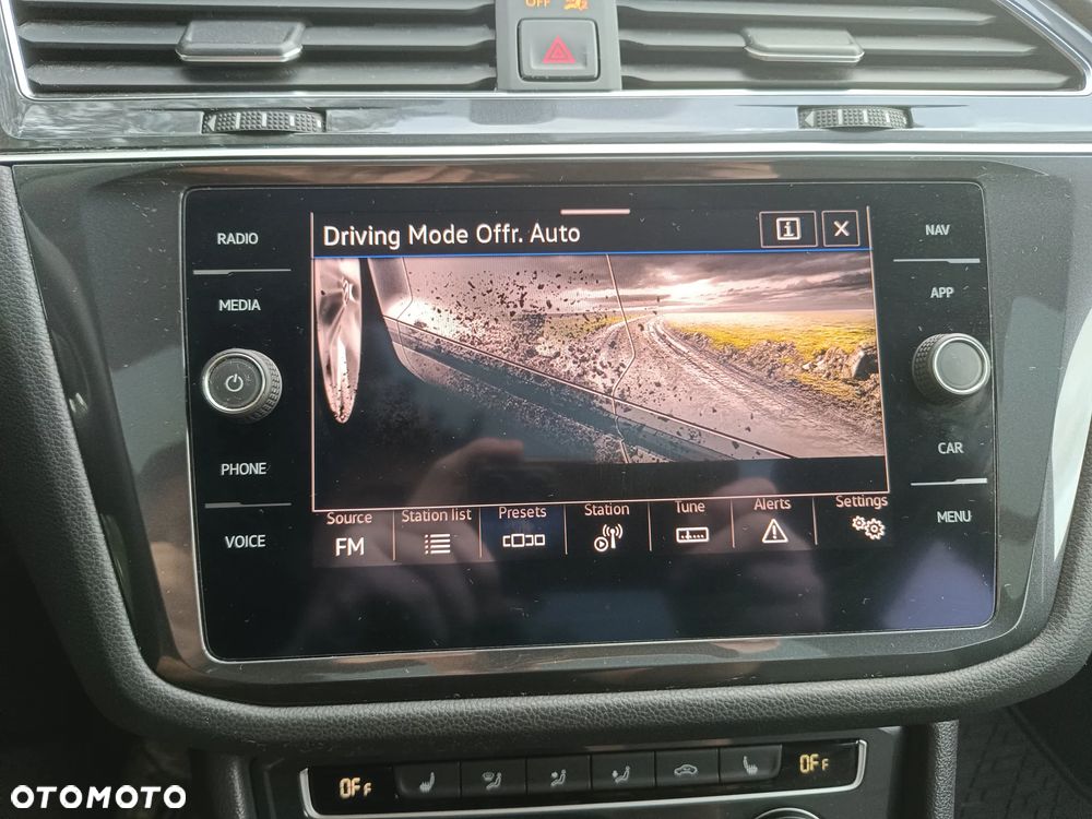 Volkswagen Tiguan Allspace - 30