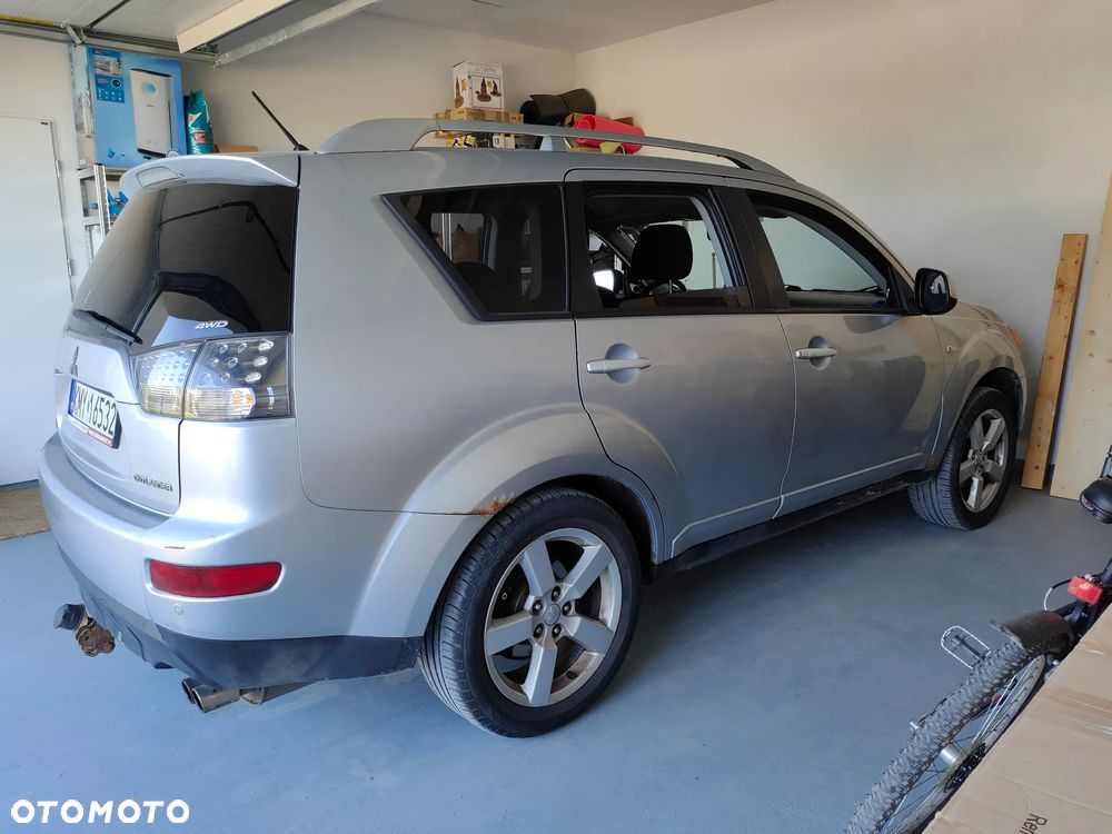 Mitsubishi Outlander 2.2 DID Instyle - 22