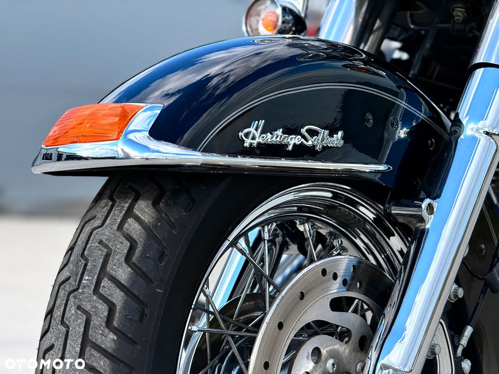 Harley-Davidson Softail Heritage Classic - 29