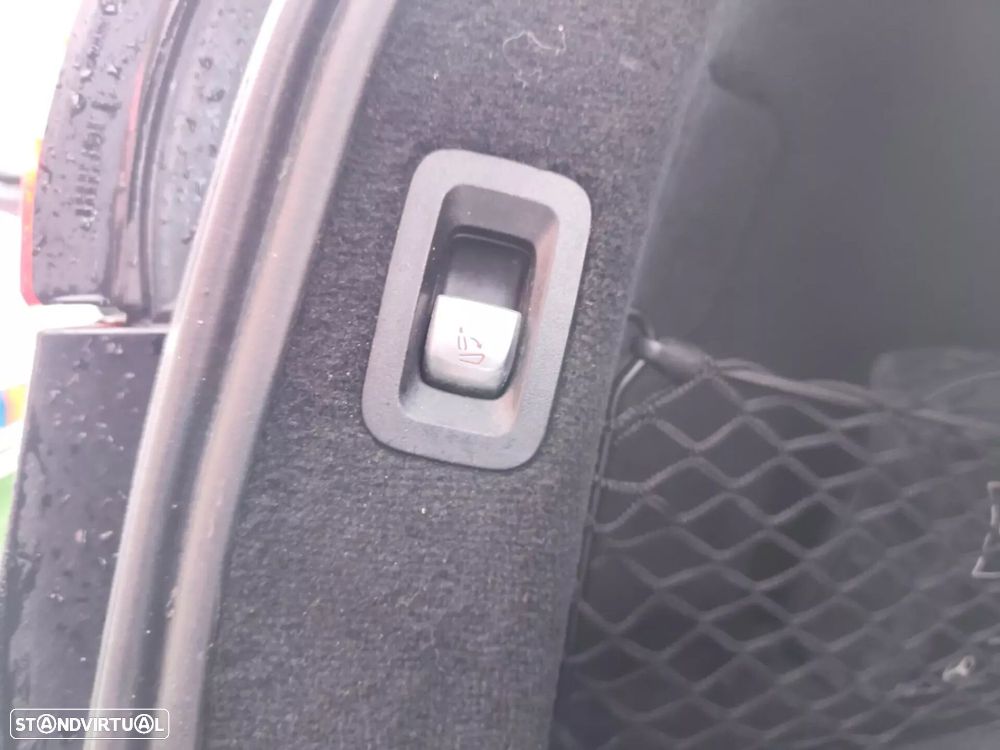 Mercedes-Benz C 220 (BlueTEC) d BlueEFFICIENCY Edition 7G-TRONIC AMG Line - 13