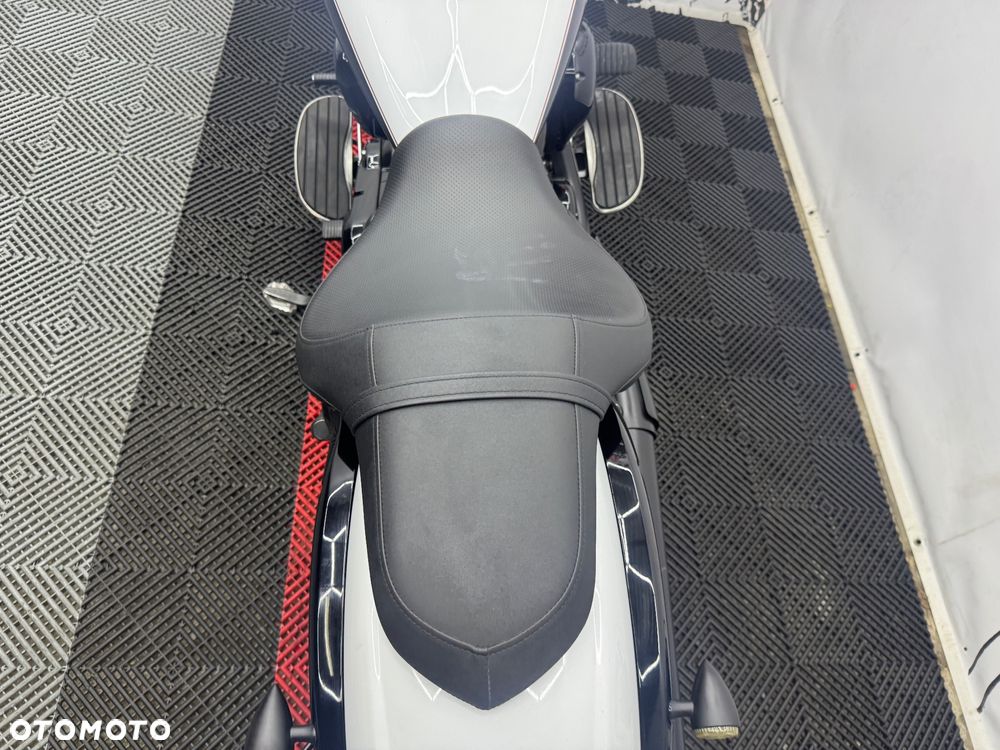 Kawasaki Vulcan - 21