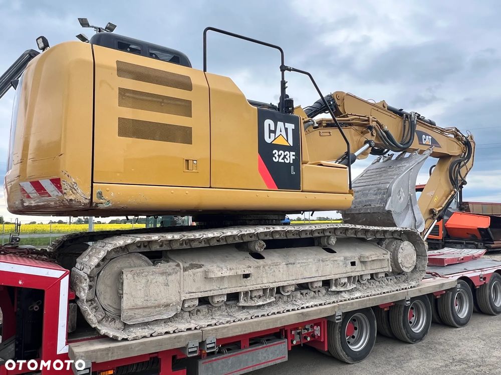 Caterpillar CAT 323FL 2017 sprzedaż 2018 - 11