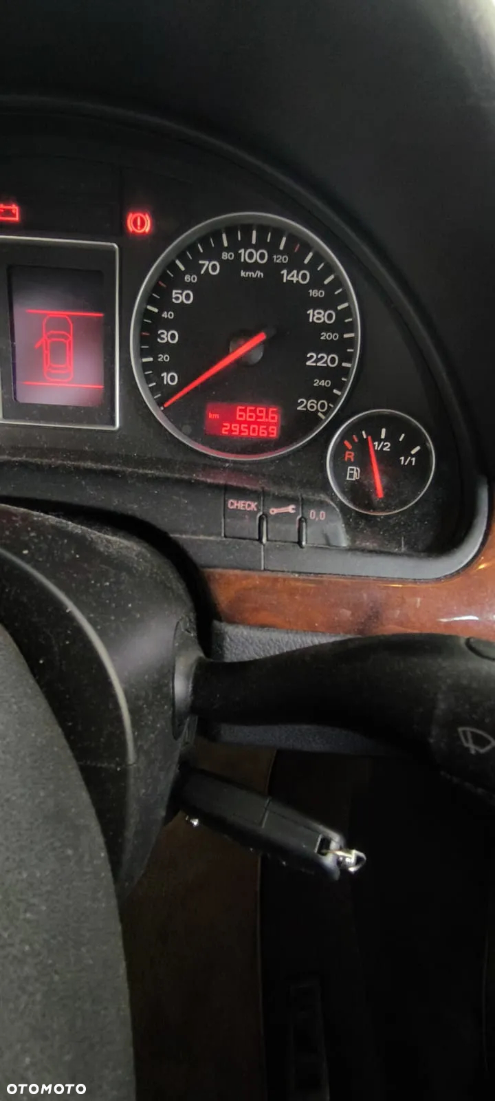 Audi A4 Avant 1.9 TDI - 10