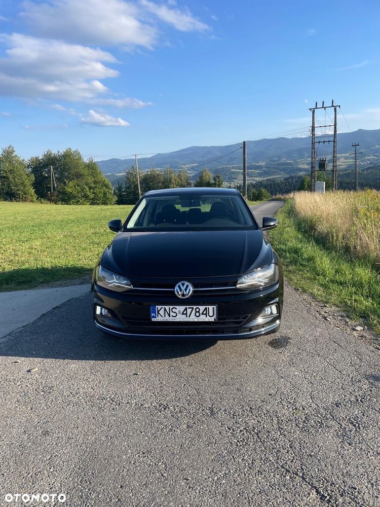 Volkswagen Polo - 2