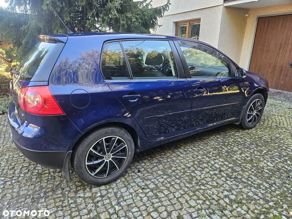 Volkswagen Golf - 3